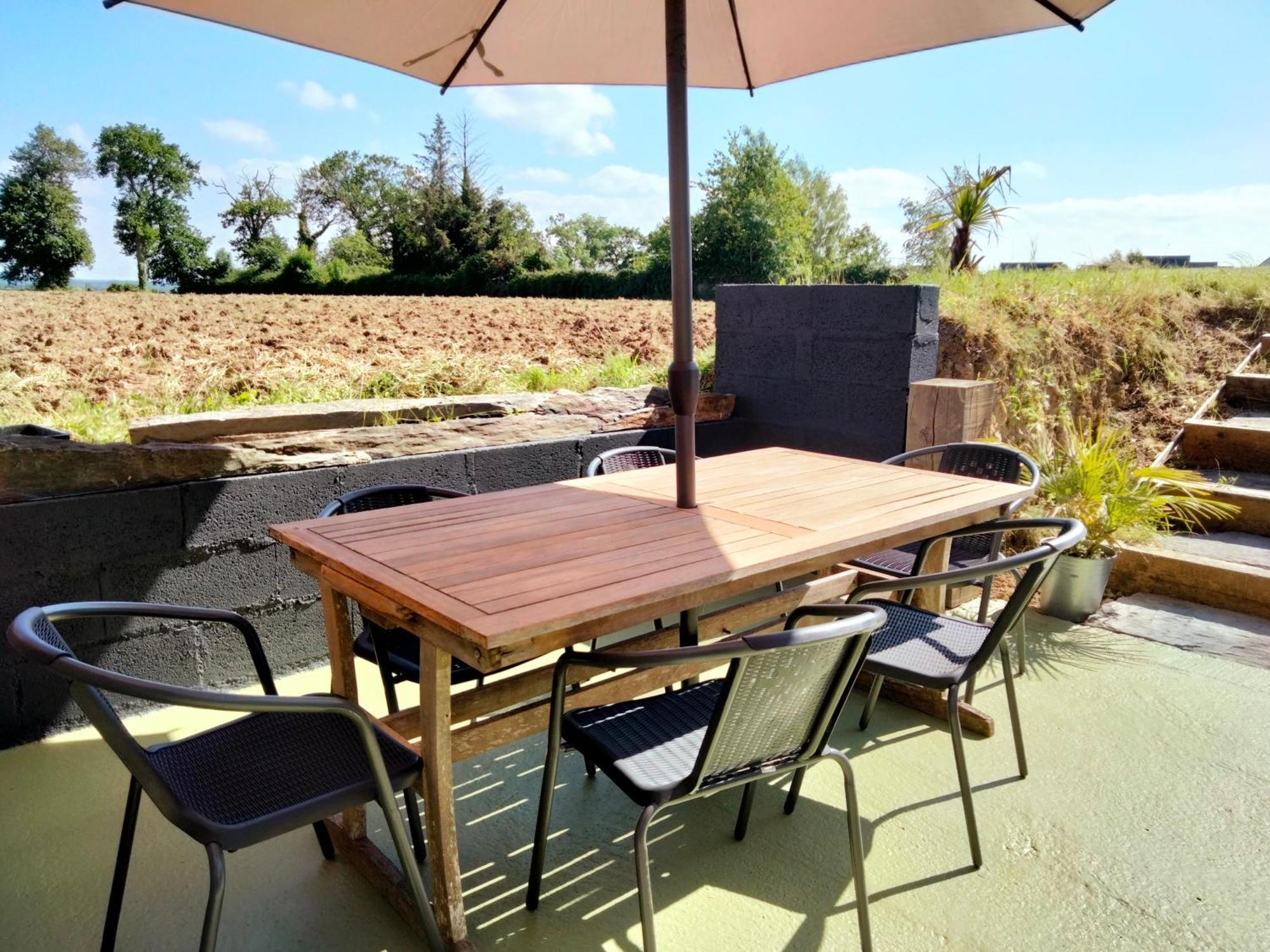 Gite 3 Chambres En Bord De Rance La Ville-ès-Nonais 外观 照片